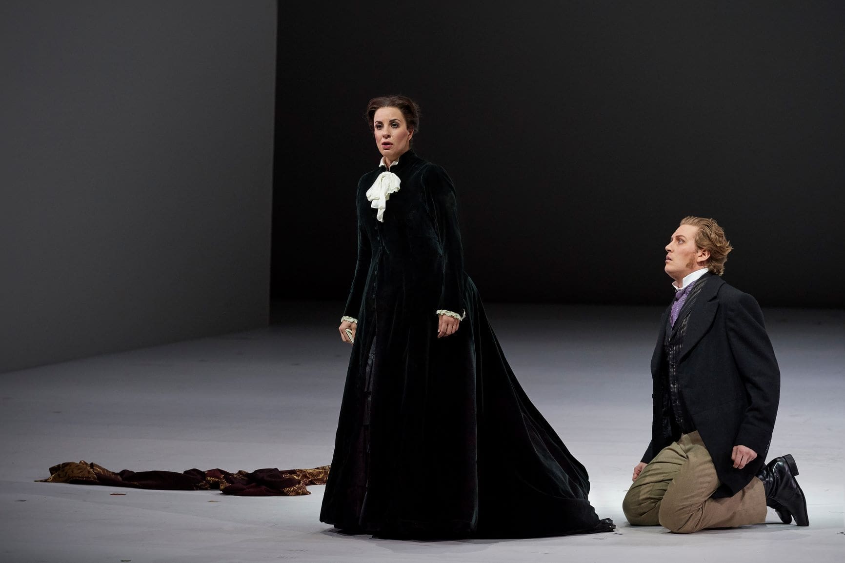 Review Canadian Opera Company's Eugene Onegin "dynamic as it is