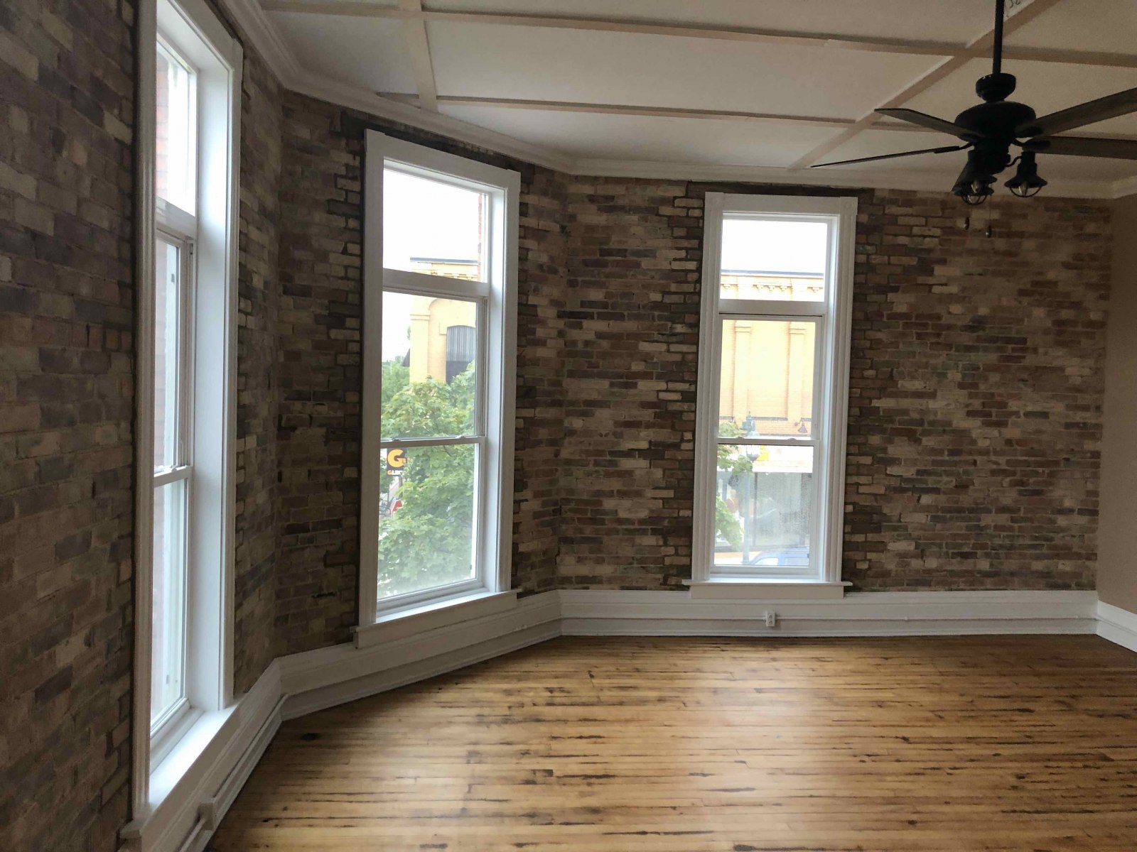 Apartments Opera House Lofts