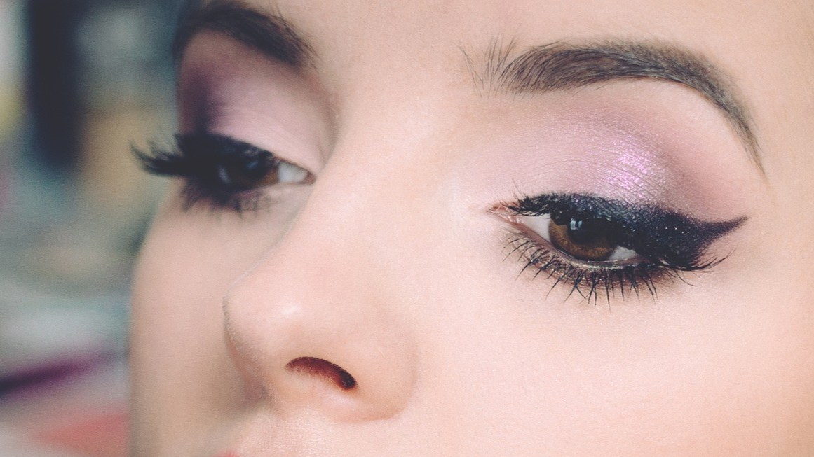 The essential guide to eyeliner microblading Microblading Training