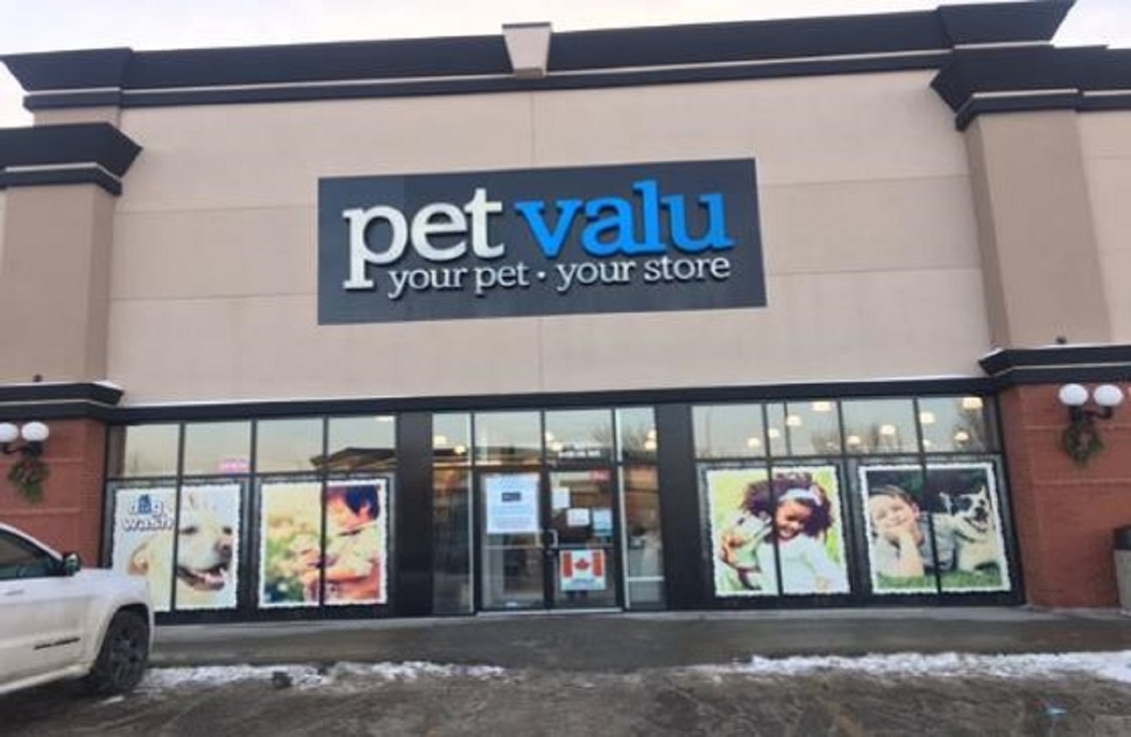 Pet Valu Saskatchewan Oppidan
