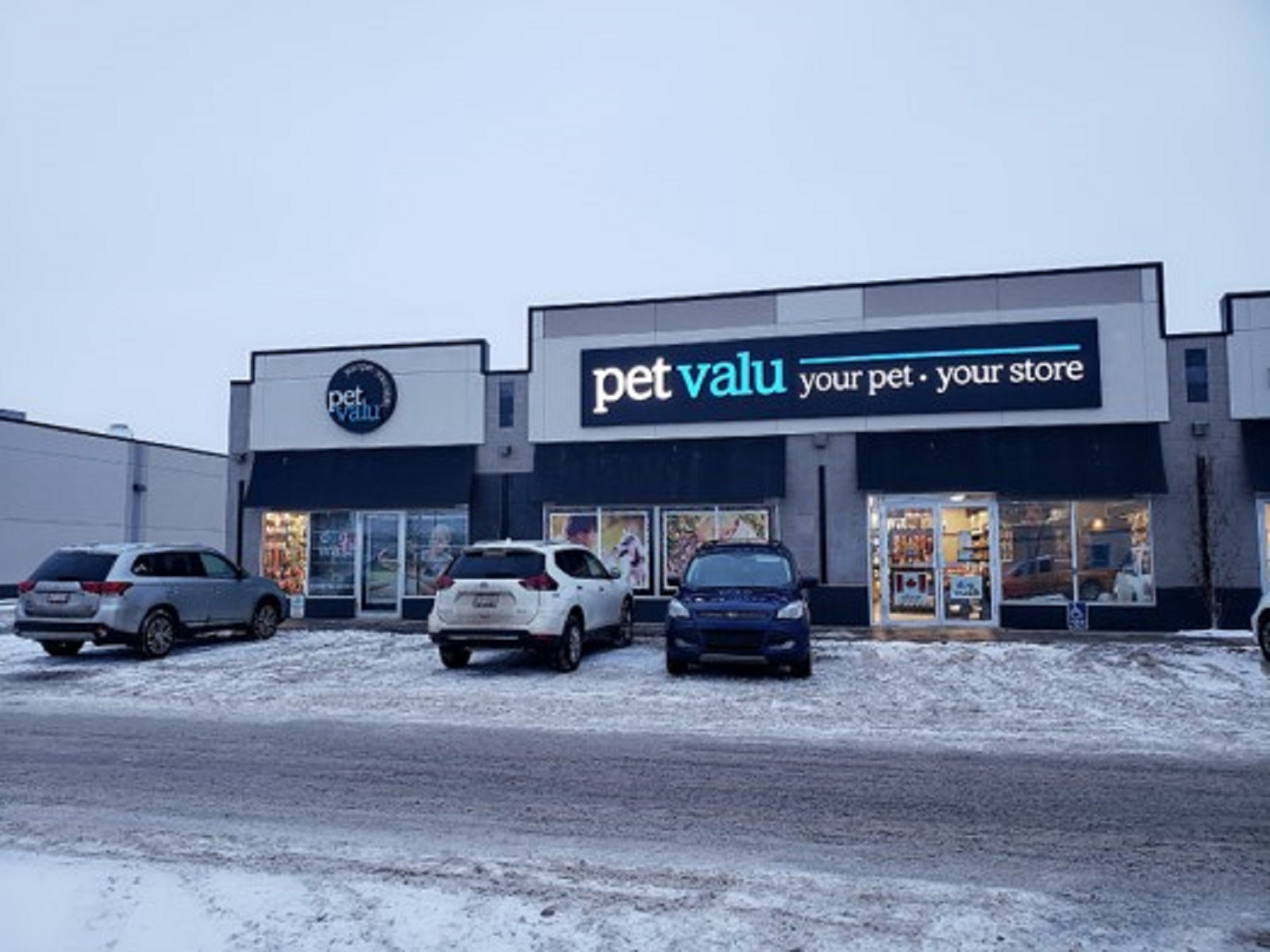 Pet Valu Westmore Landing Oppidan