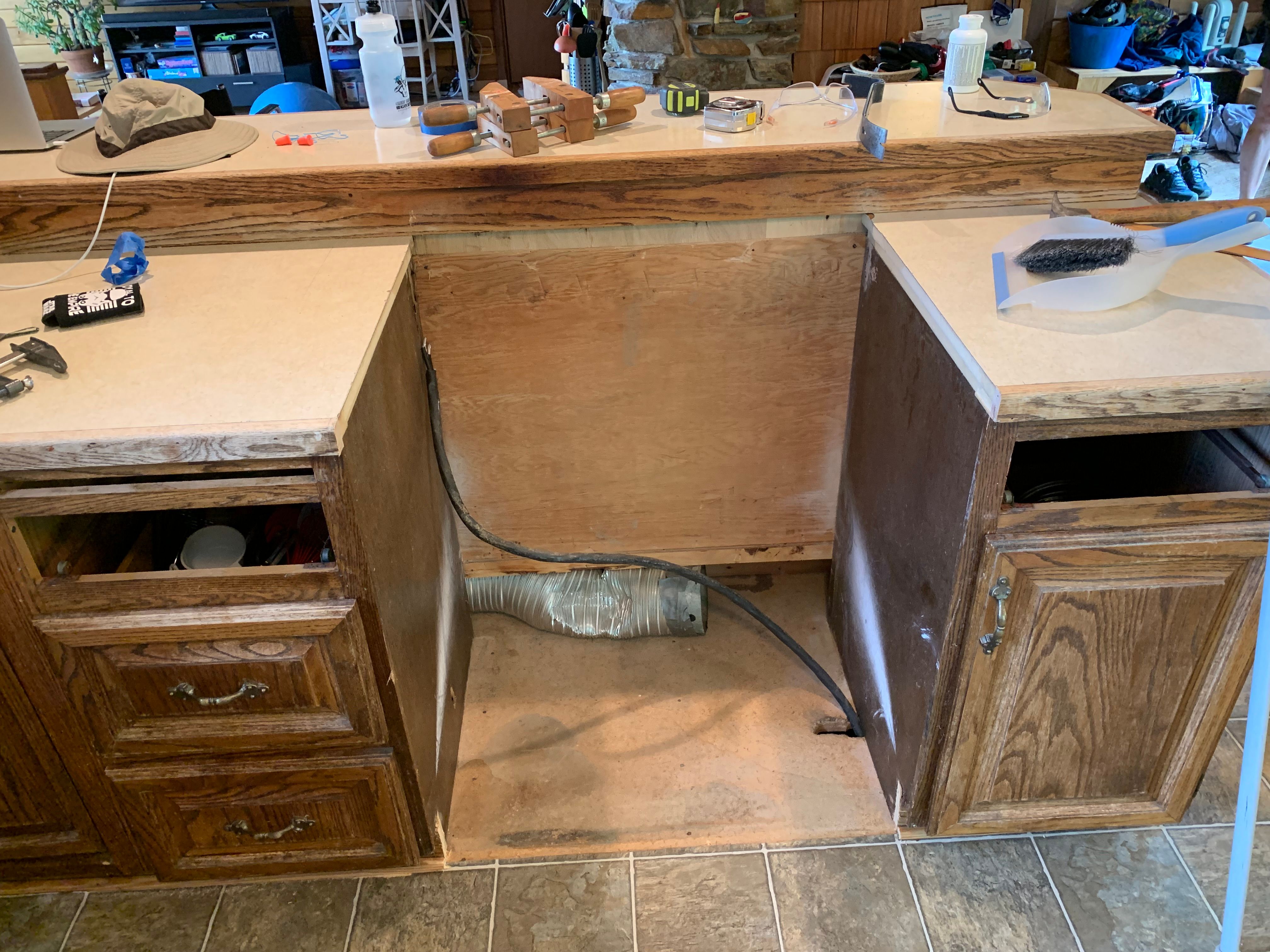 Replacing a 50 year old electric range Come for the cars, stay for