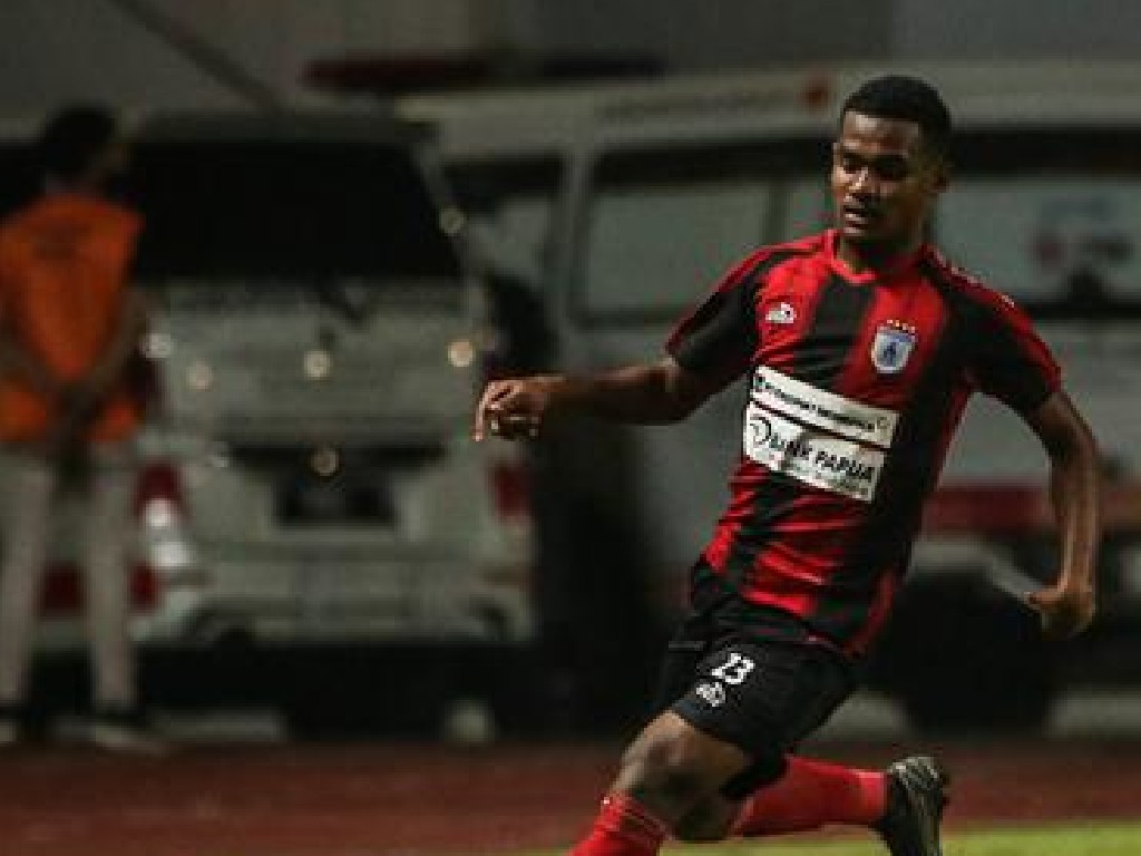 pae 2023 Jelang Liga 1 Musim 20222023 Dua Pemain Persipura Jayapura Merapat Ke Persib | Opsi Id - Situs Berita Pilihan Kita