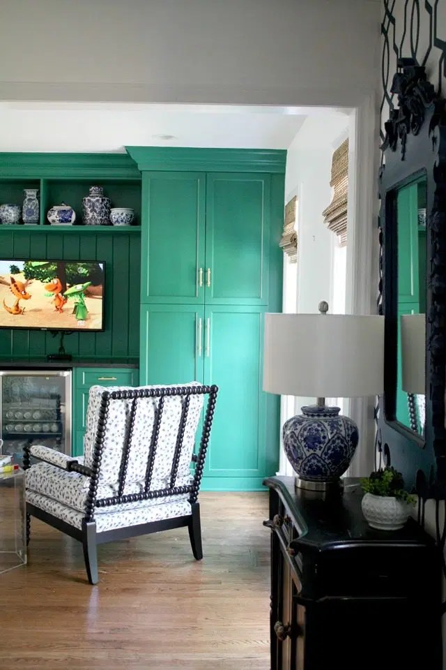 20 Marvelous Green Painted Furniture Ideas You'll Love