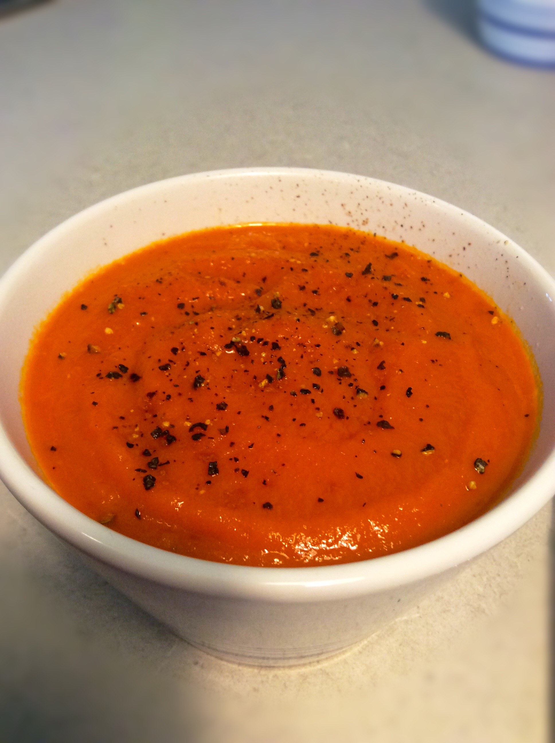 Creamy tomato & carrot soup one pot quick goto ! Opti Cook