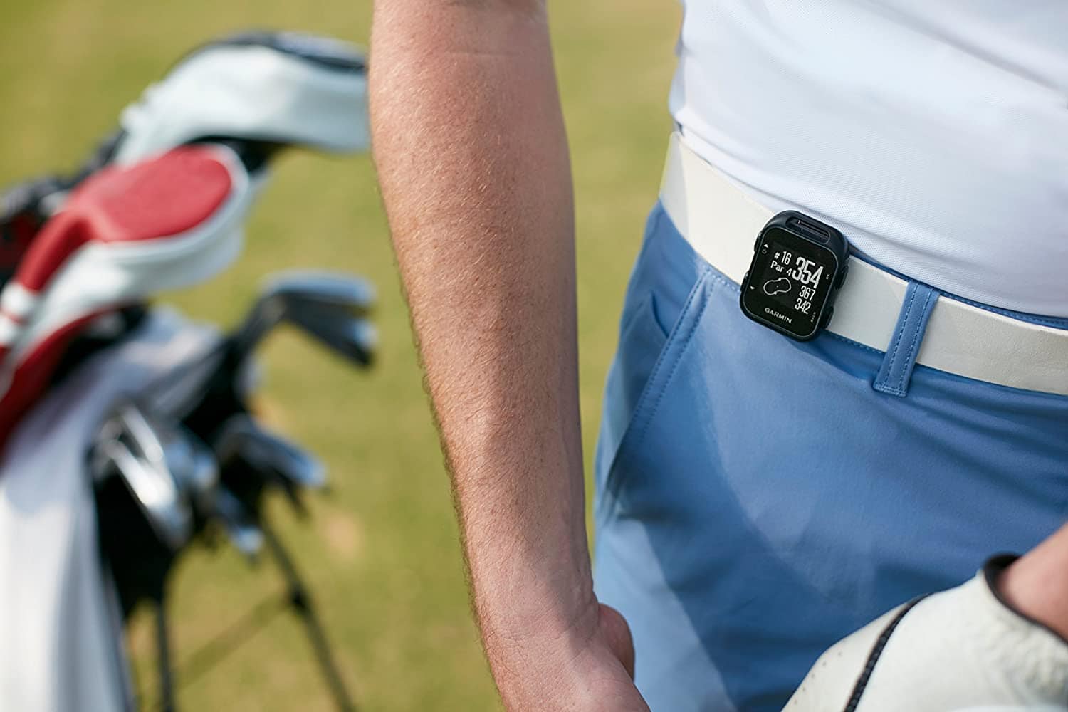 Golf GPS vs. Golf Rangefinder Which One to Buy? Optics Mag
