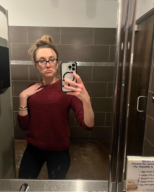 Kat Timpf Wiki/Bio, Age, DOB, Body Measurement, Bikini Photos, Career(013)