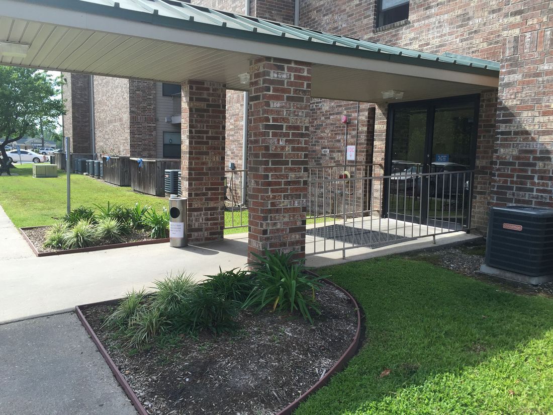 Orange Senior Apartments Low Senior Apartments