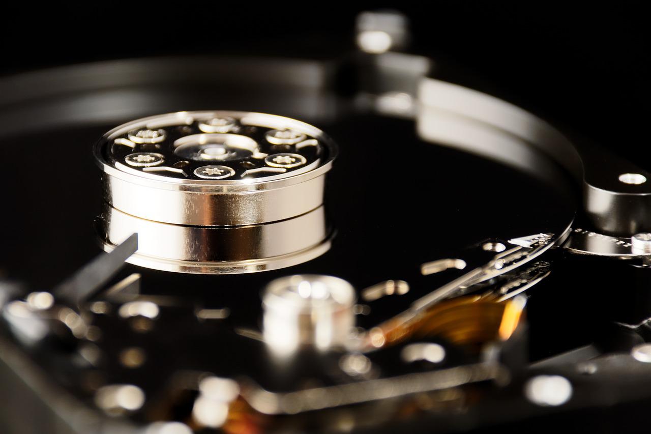 Should I Destroy Hard Drive Before Recycling? 6 Best Tips