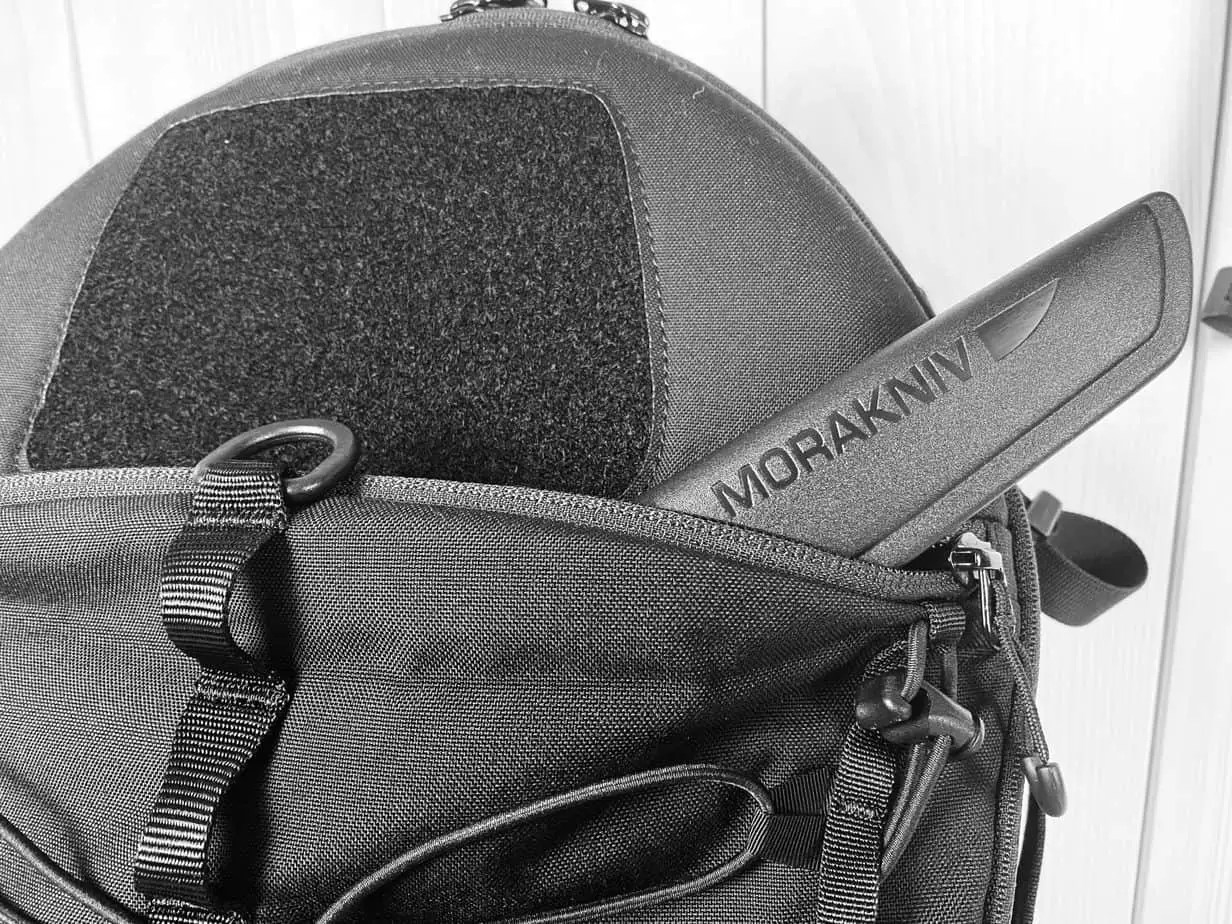 What Is the Best Go Bag (Bug Out Bag) Knife? Option Gray