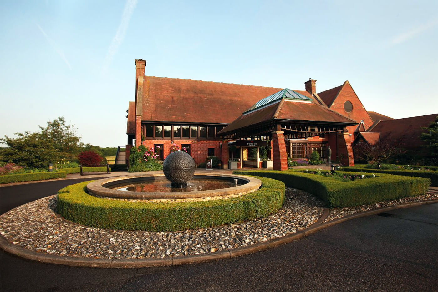 London’s Most Exclusive Golf Courses Oracle Time