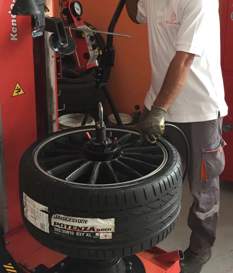 Buy Tires in Dubai Best Tyre change and Wheel Alignment Services