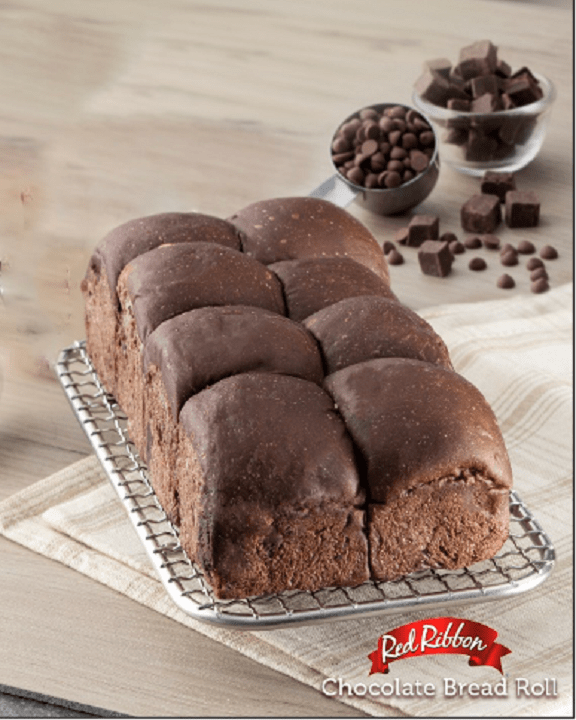 Red Ribbon’s Savory and Sweet Bread Rolls your perfect onthego