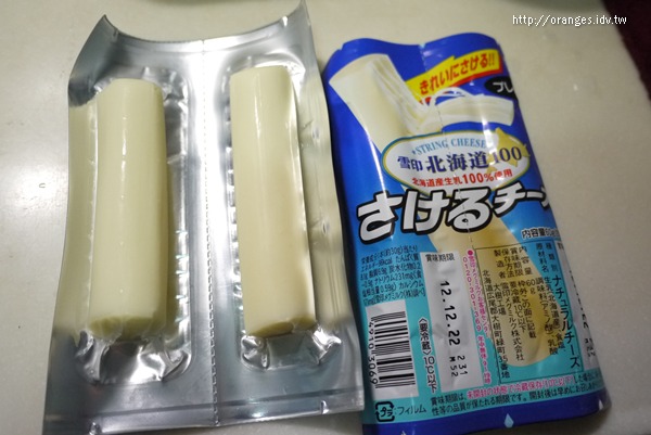 【2012 日本北海道】婆婆媽媽瘋狂搶購的 雪印起司條 - 橘子也有部落格 橘子也有部落格