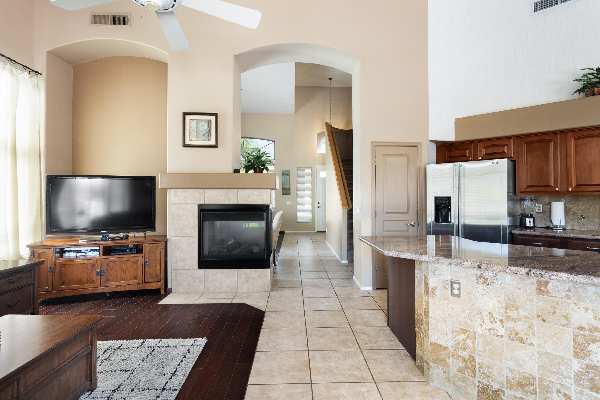 Tatum Ranch Cave Creek Oasis with Pool, Spa, Pool Table and Chef's