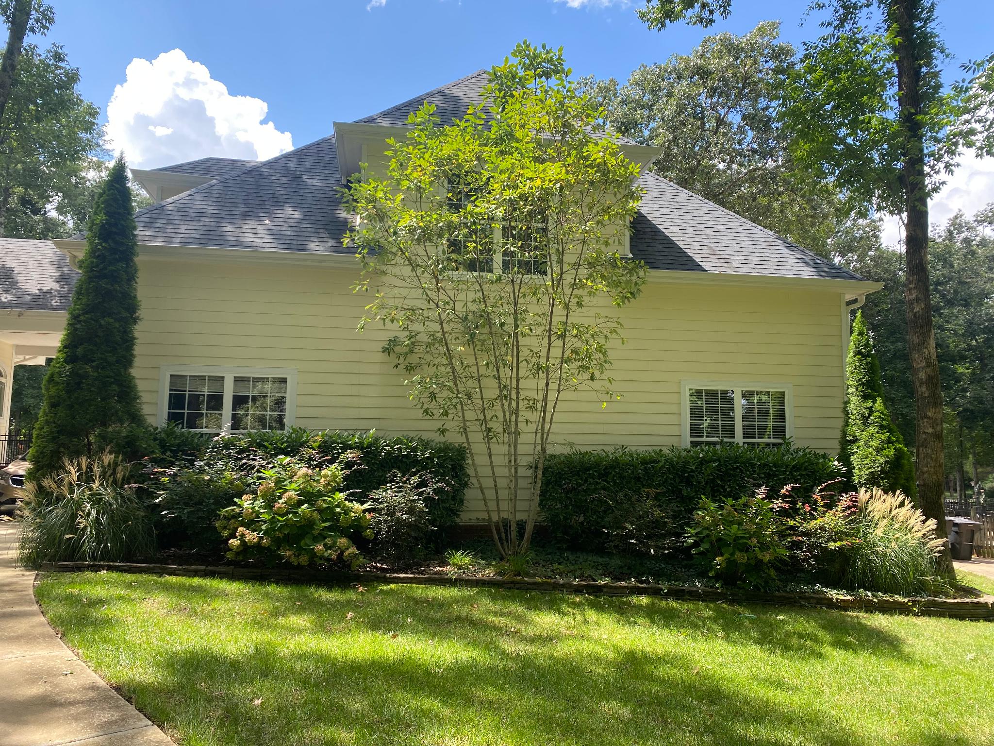 Vacation Rental Shagbark Apartment