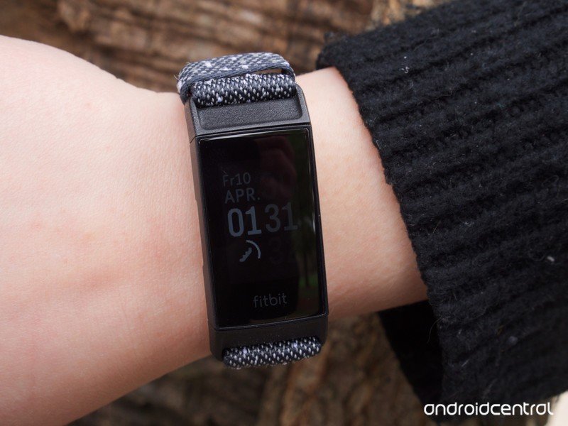 Fitbit Charge 4 has a defect that affects a small number of units