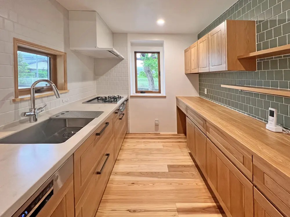 オーク 無垢框 扉 オーダーキッチンのことならオーダーキッチン.JPへ