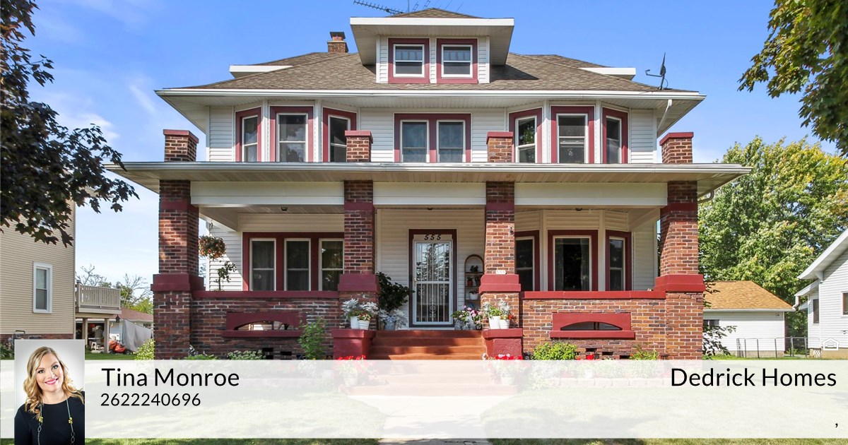 555 S Water St, Lomira, WI 53048