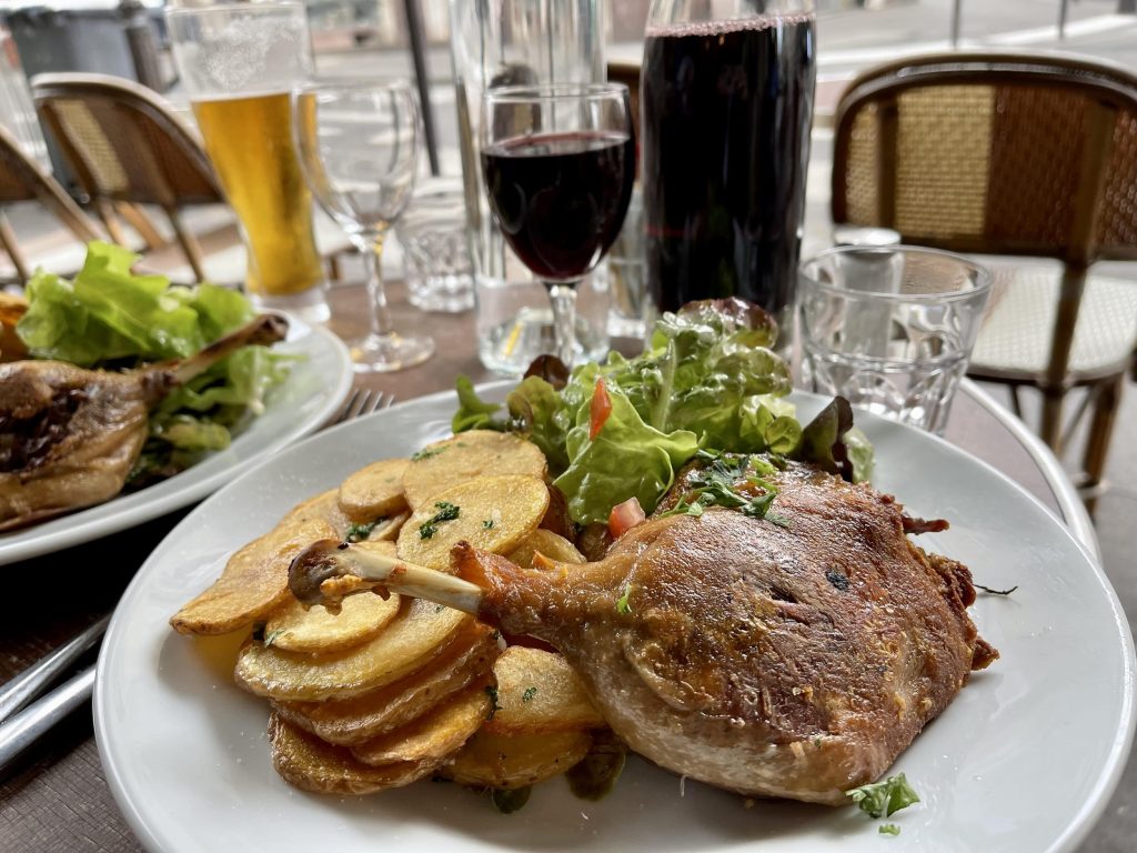What is a Bistro Restaurant?