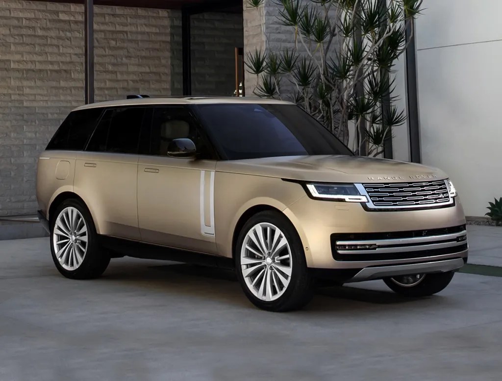 Range Rover P550e Oregon International Auto Show