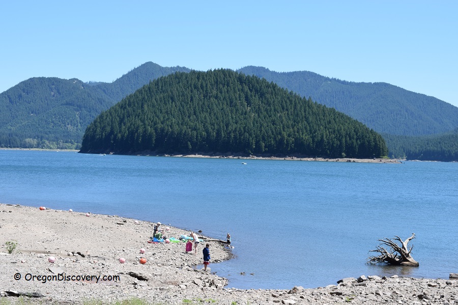 Detroit Lake Cascade Mountains Oregon Discovery