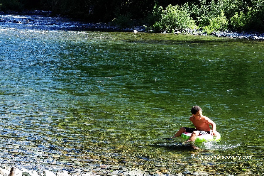 Little North Fork Swimming Spot Santiam River Oregon Discovery