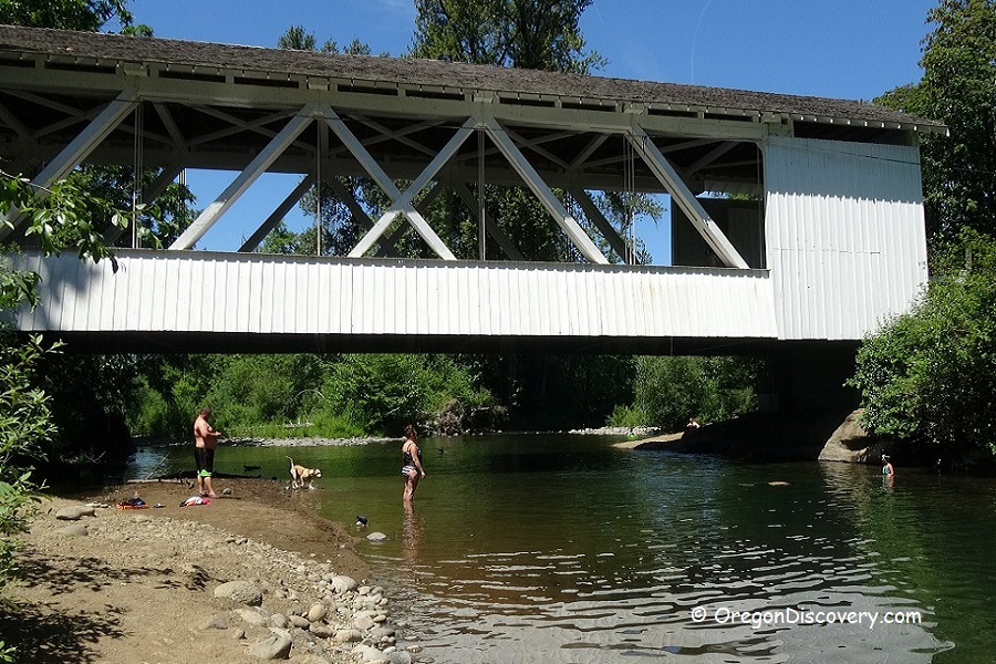 Larwood Covered Bridge on the Crabtree Creek Oregon Discovery