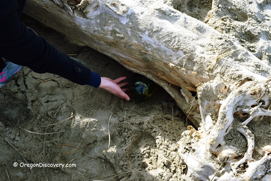 Finders Keepers Glass Floats Event Lincoln City Oregon Discovery