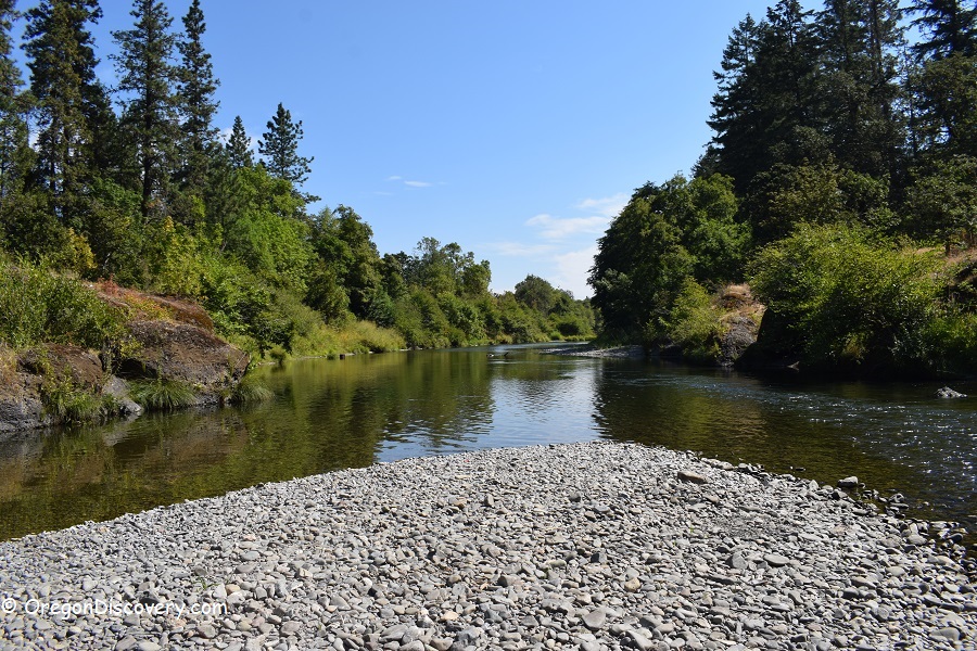 Cow Creek Back Country Byway Swimming & Rockhounding Oregon Discovery