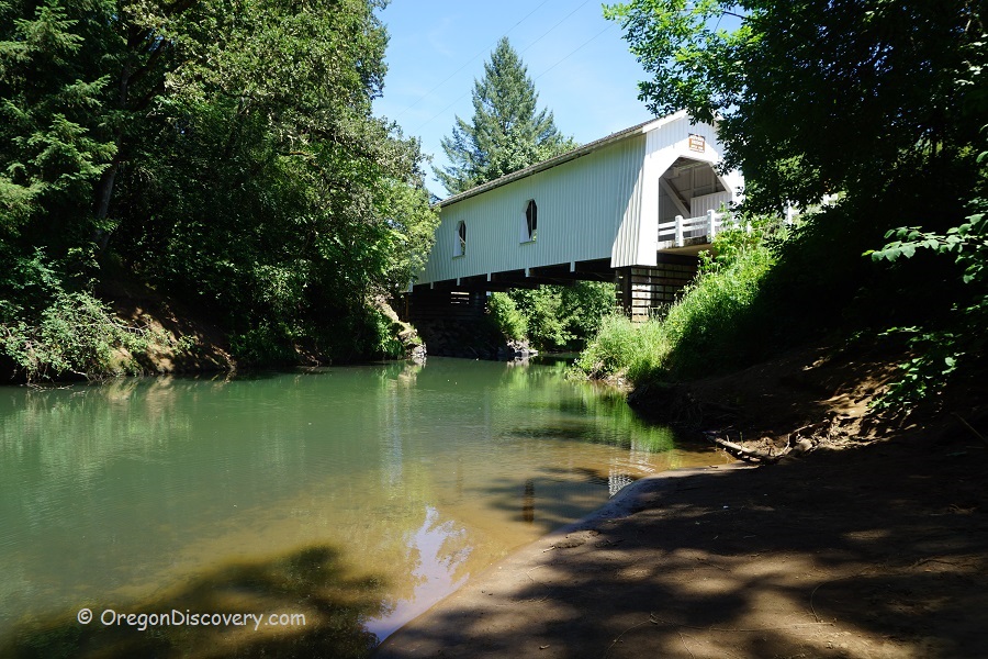 Hoffman Covered Bridge Crabtree Creek Oregon Discovery