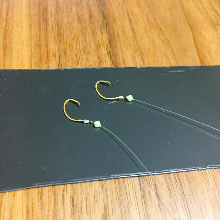 釣り道具 100均マグネットシート 針をつける ORETSURI｜俺釣