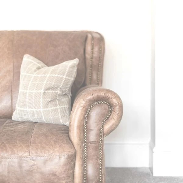 12 Expert Downsizing Tips For A Seamless Transition!