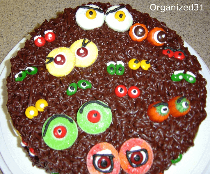 Scary Eyes Halloween Cake Organized 31