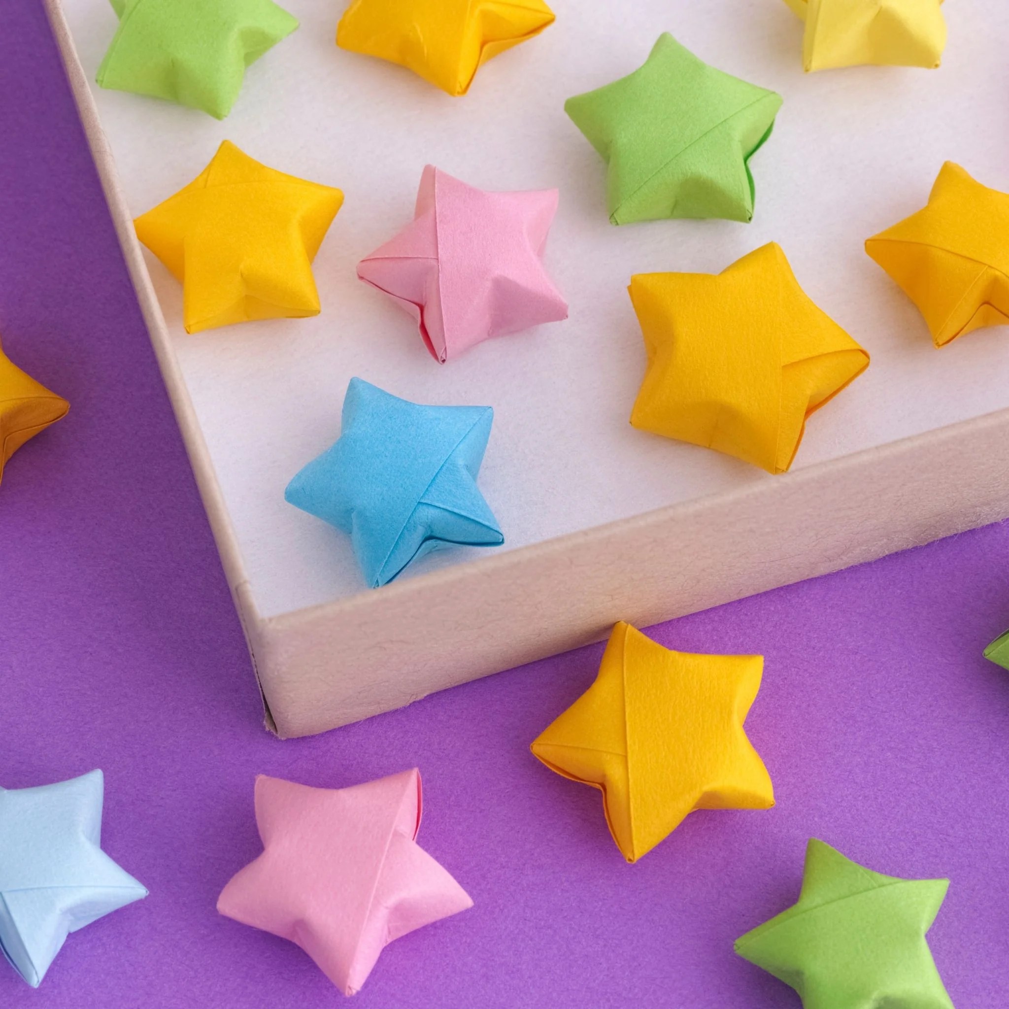 How to make Origami Lucky Stars Origami World