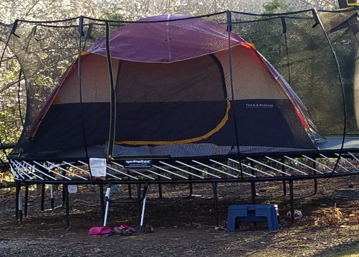 13 Fun Trampoline Sleepover Ideas (Activites & Checklist)