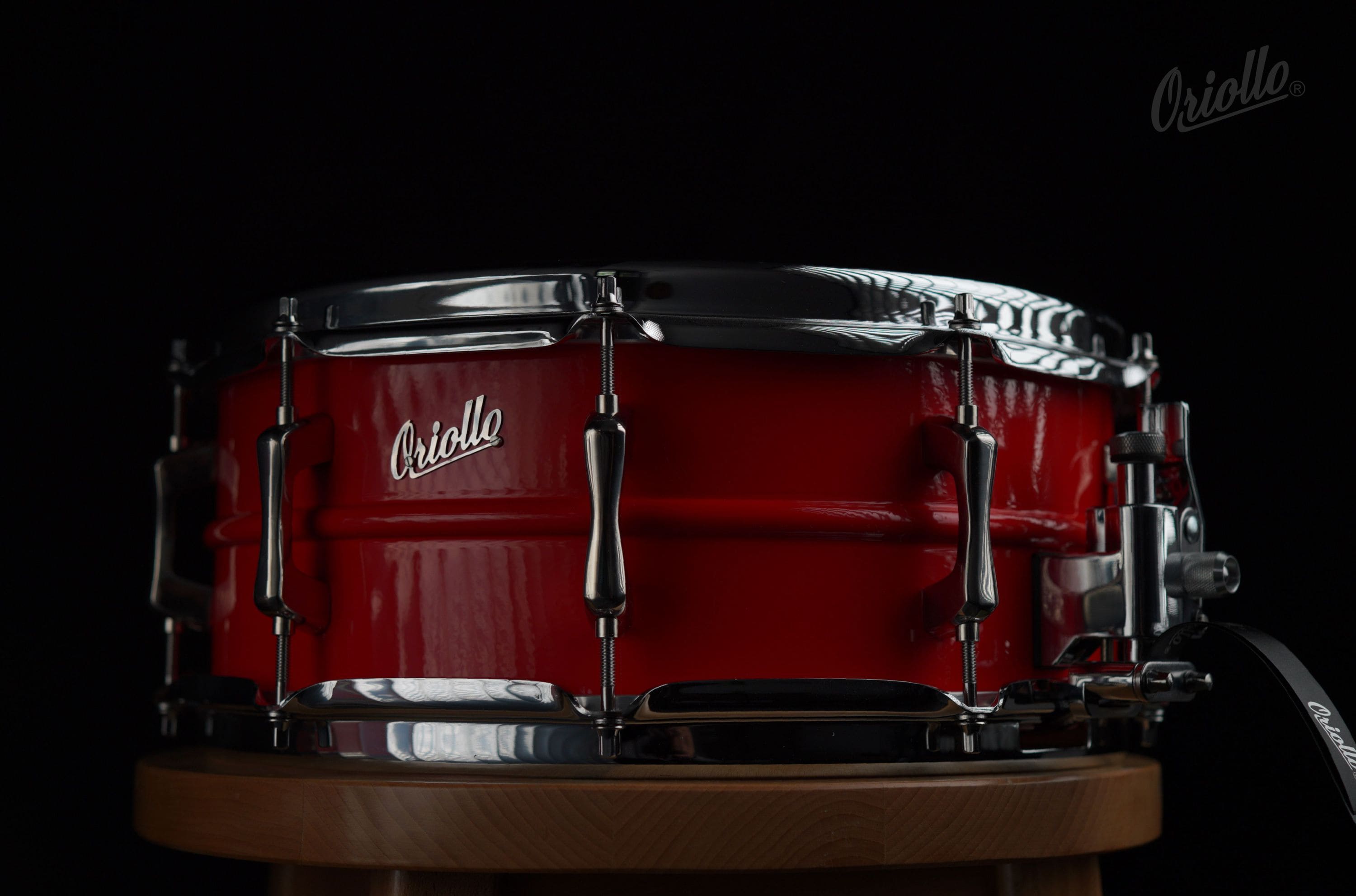 Seamless metal snare drums and drum kits by Oriollo Custom Drums