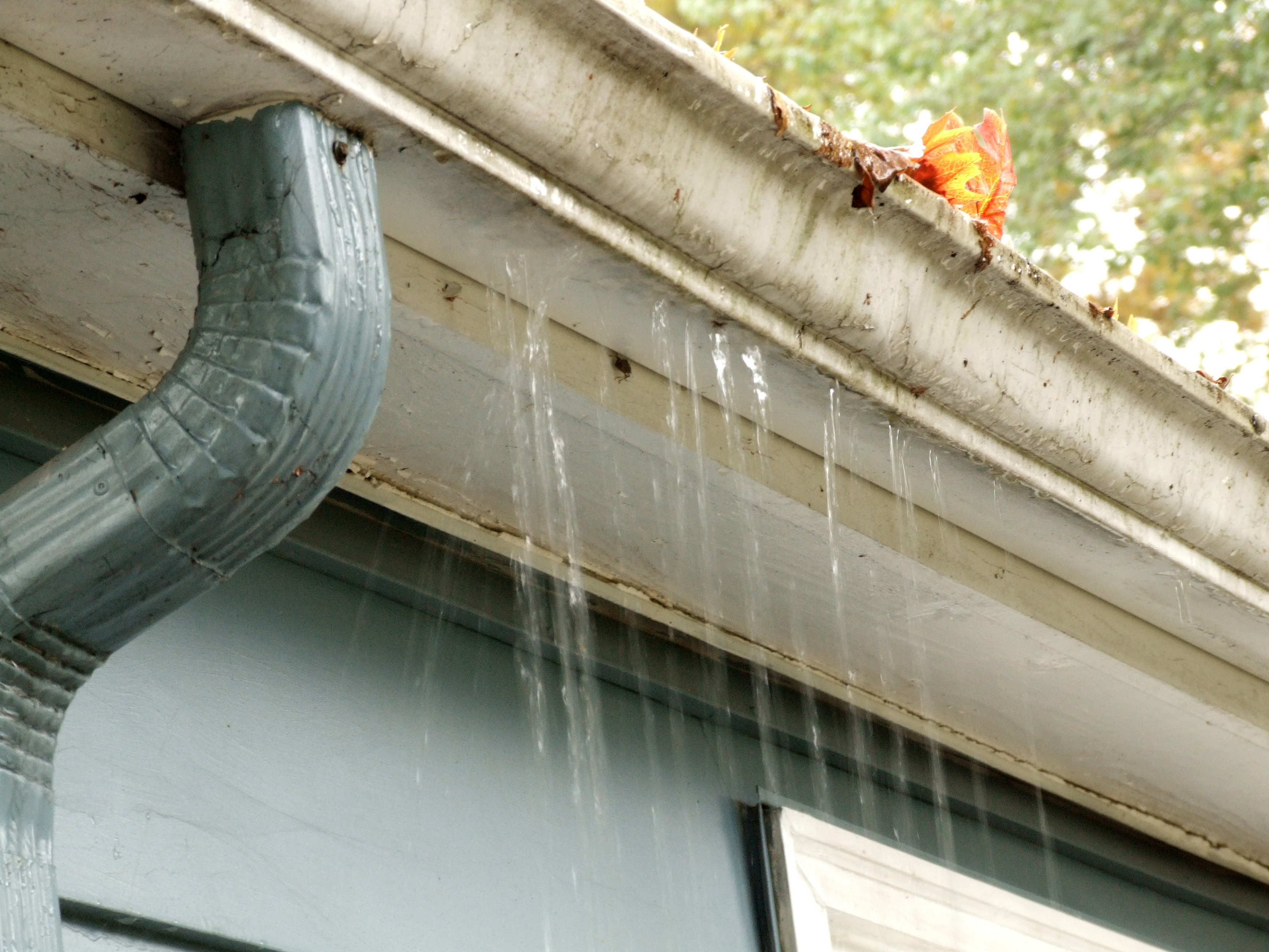5 Reasons Aluminum Gutters Suck Ornametals Manufacturing Llc