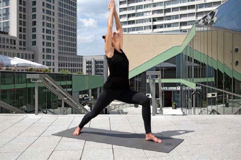 YogaÜbung der Woche Krieger 3 (virabhadrasana 3) Orthinform
