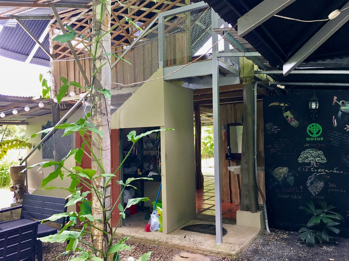 Tropical Style OpenAir Casita Osa Land Office