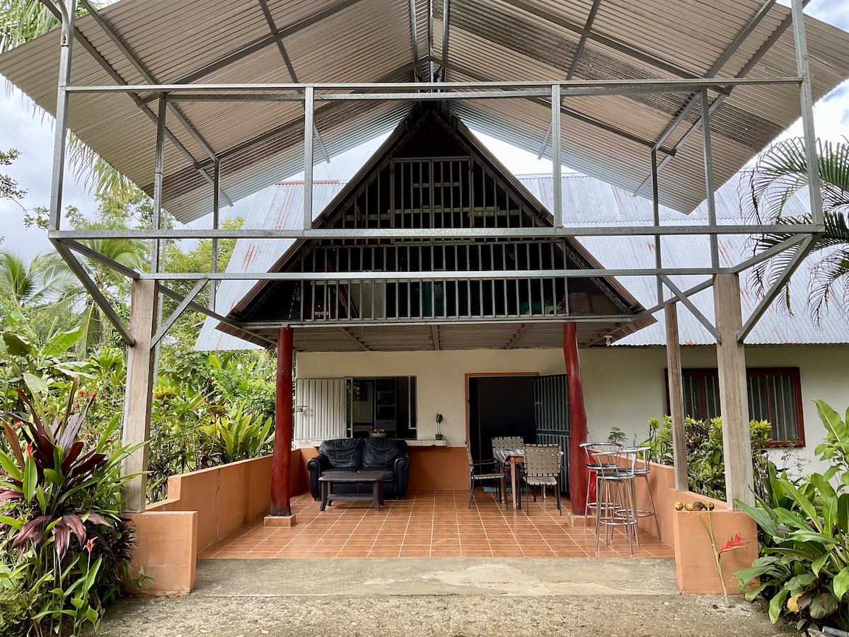 House and 1.3 Acres Near Calm Beach Osa Land Office