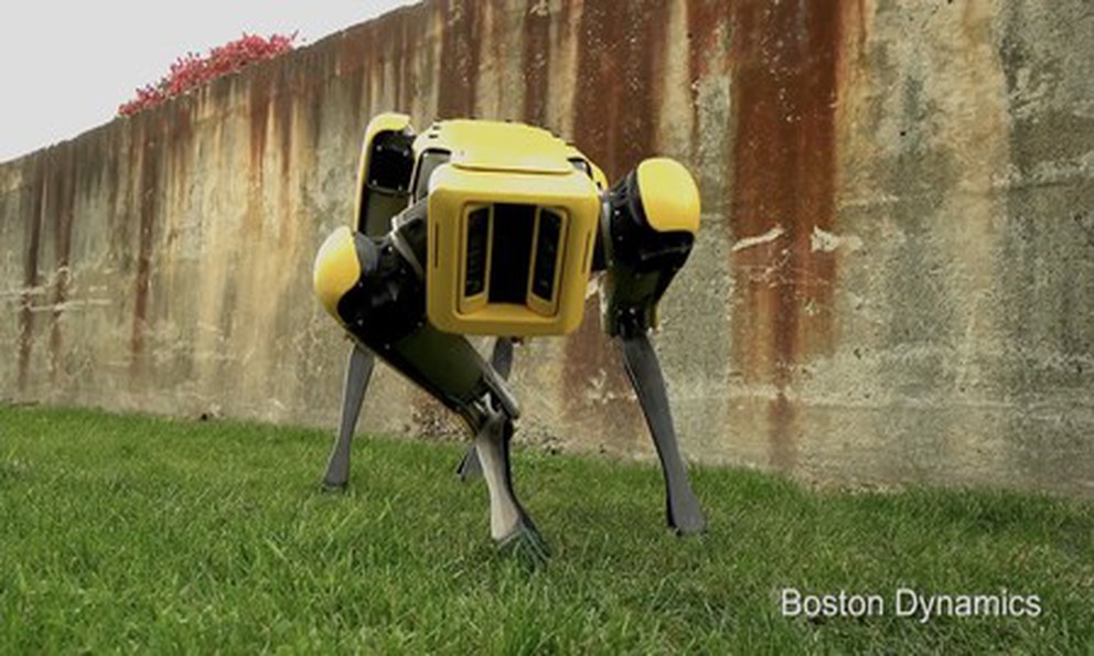 EL PEQUEÑO “PERRO MECÁNICO” DE BOSTON DYNAMICS OSAO