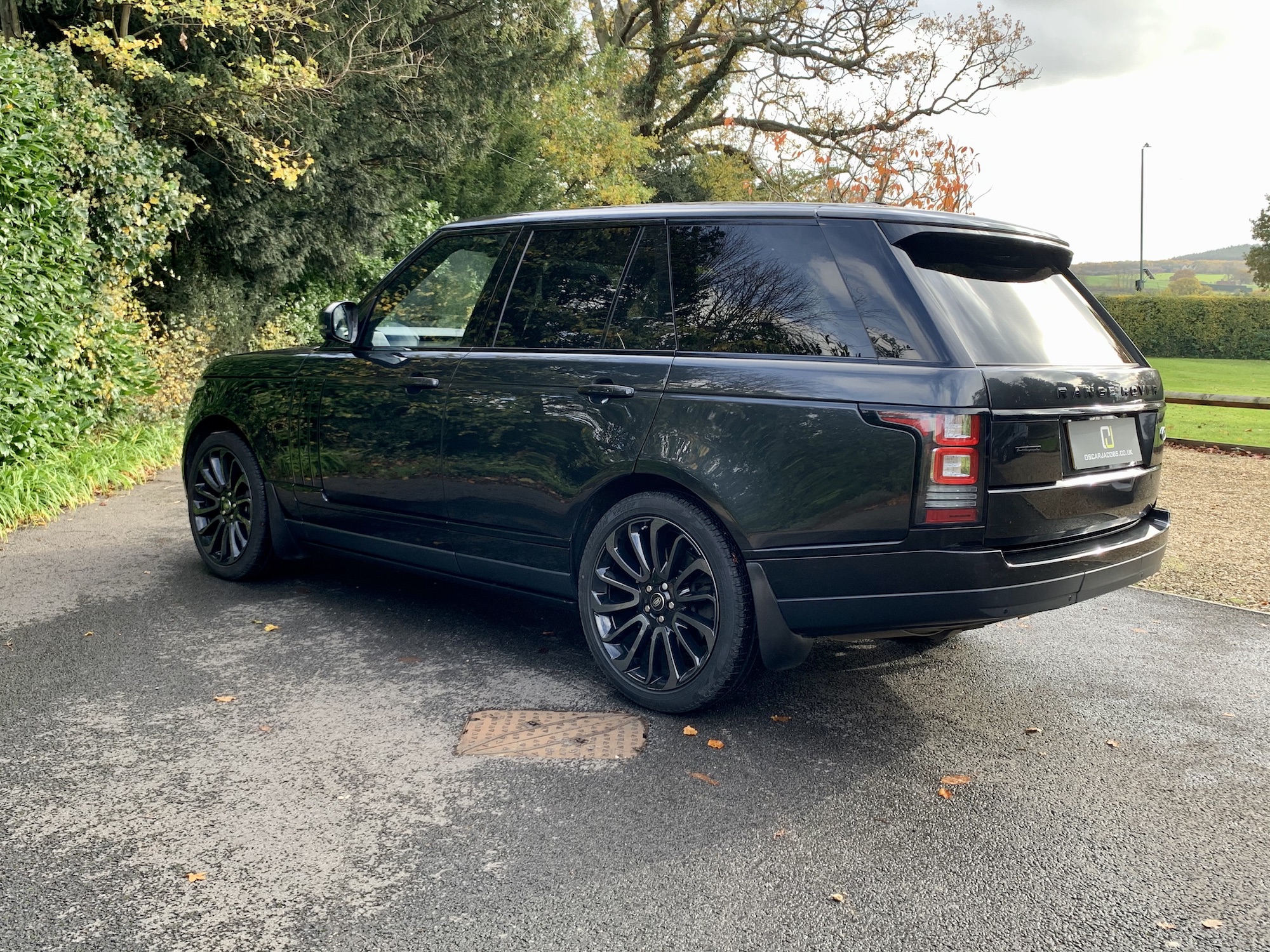 Range Rover Vogue SE 4.4 SDV8 2013 (62) Oscar Jacobs