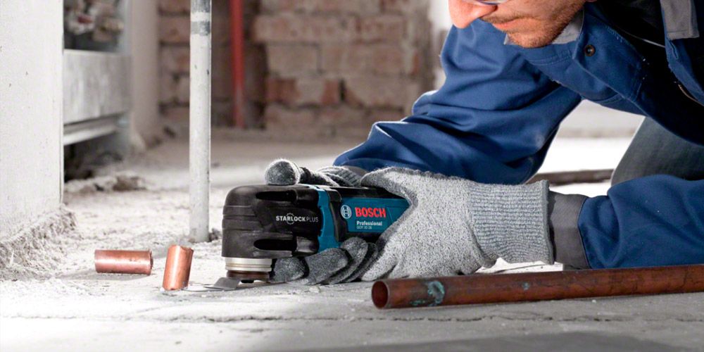 Corded vs. Cordless Oscillating MultiTools Pros and Cons