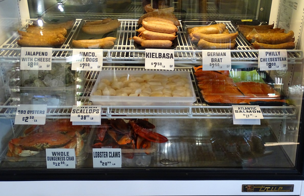 Cove, Oregon Photos 2… To Our Slightly Crazy Looney Bin!