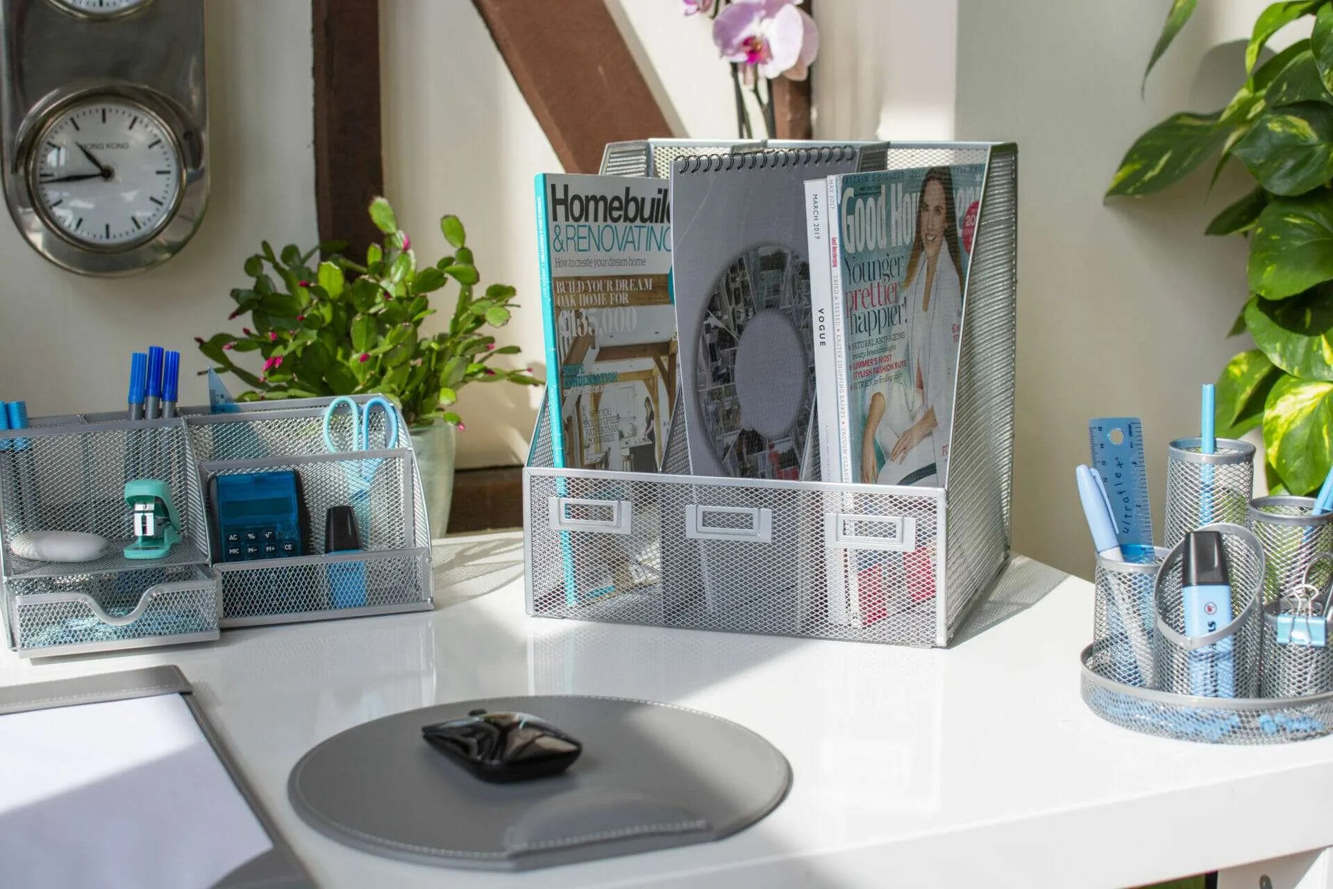 Silver Mesh Magazine Rack OSCO Wiremesh Triple Magazine Rack