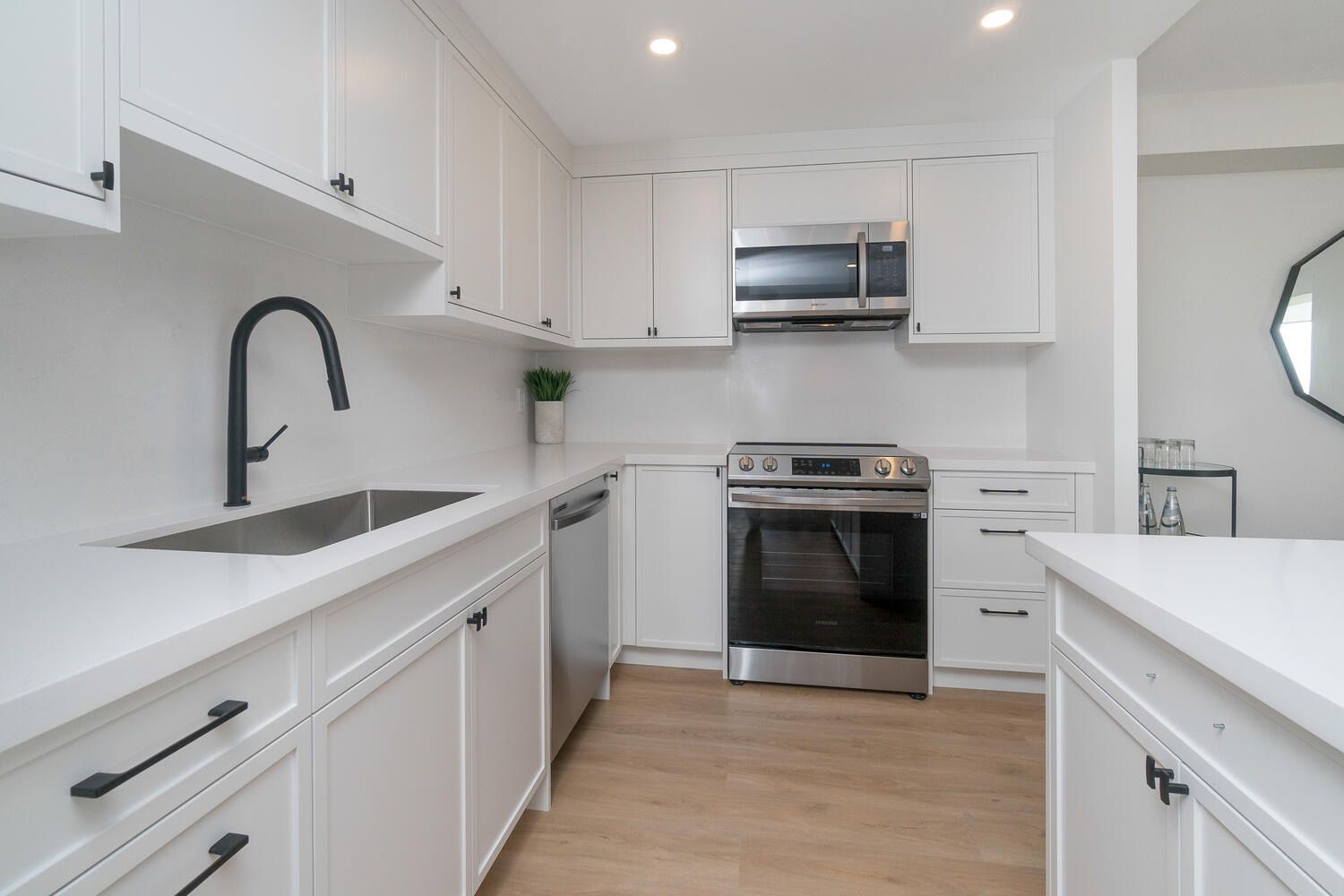 Condo Renovation at Hurontario & Dundas Mississauga