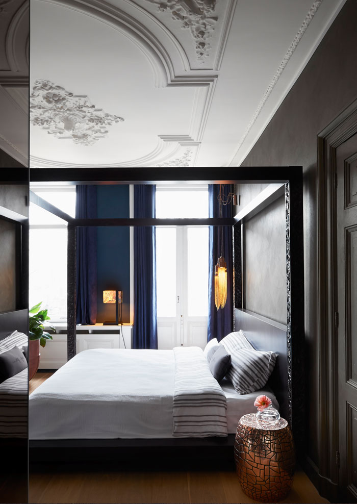 Osiris Hertman Studio Canal Apartment