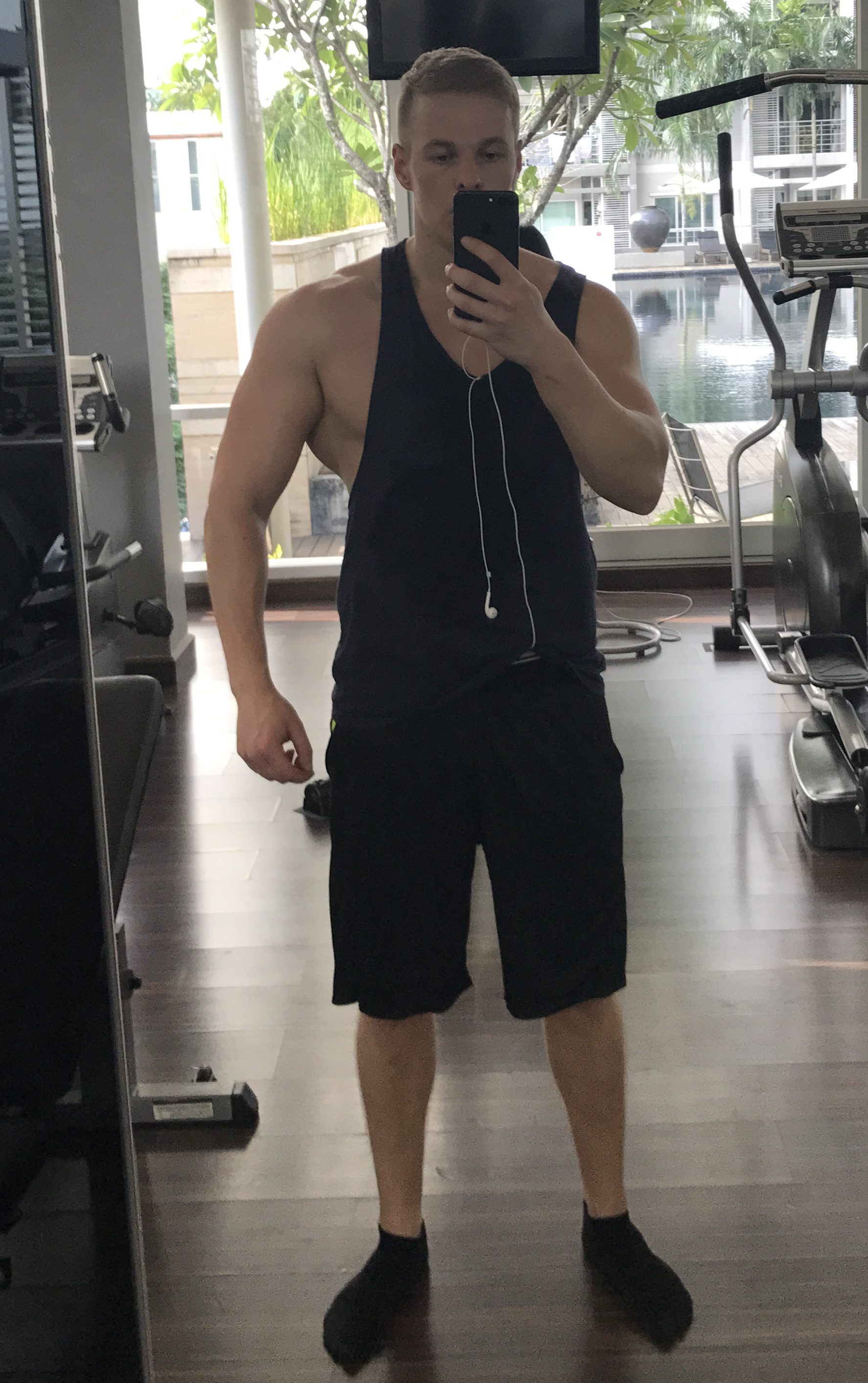 SkinnyFat Training Myth Your Shoulder Width Comes From