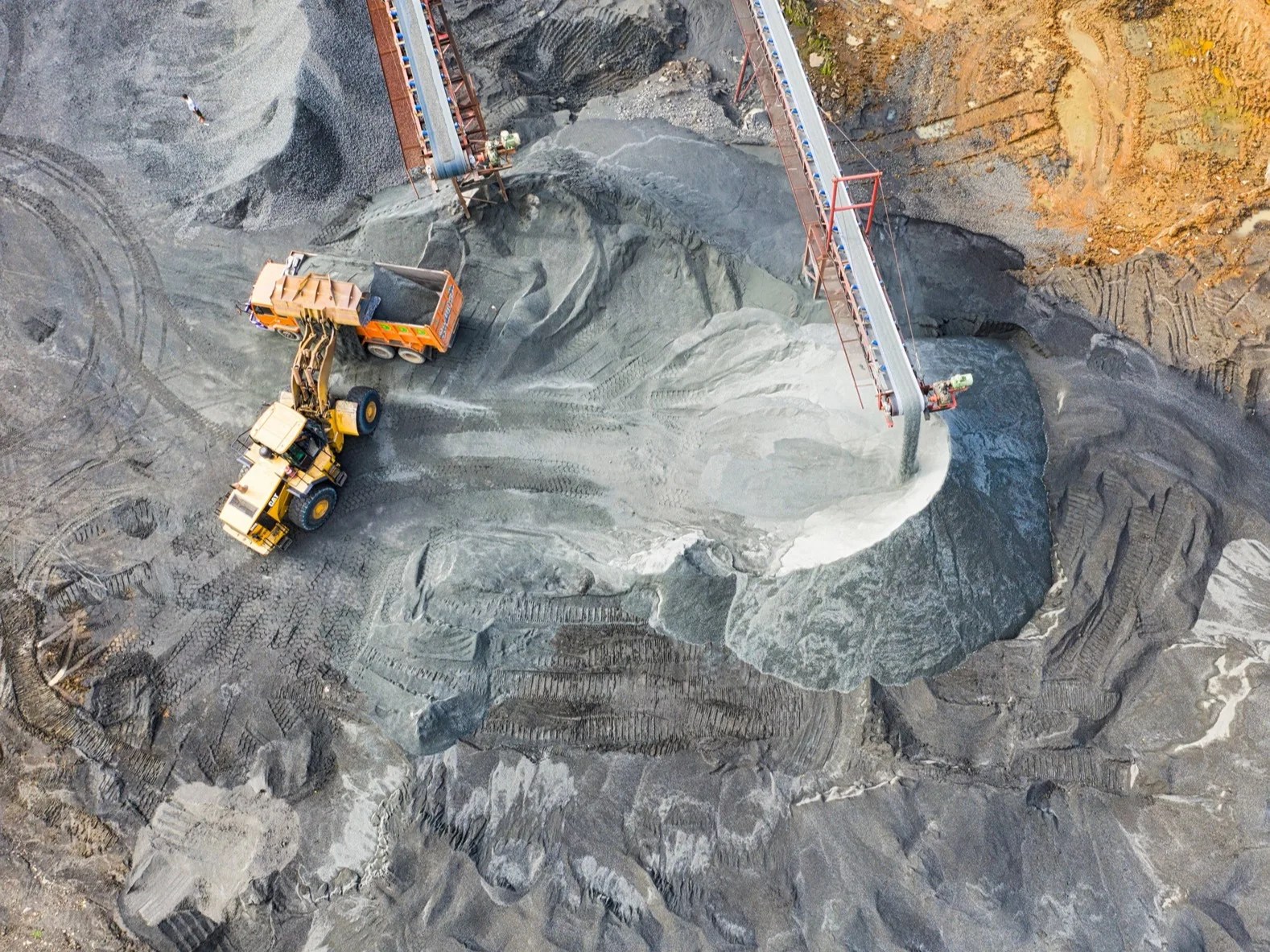 Lithium mining giant shot! China Mining Resources went to Mongolia to